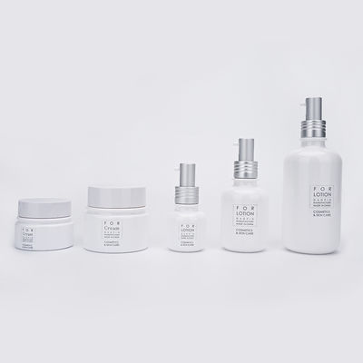 คุณภาพ  Multifunctional Cosmetic Plastic Bottles With Pump Matte / Shiny Finish โรงงาน