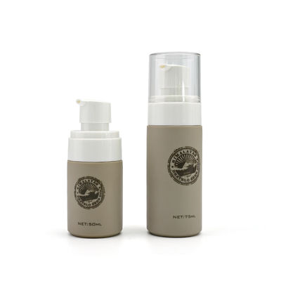 ขวดโลชั่นพลาสติก HDPE สีเทา SGS 120ml 200ml 50ml 75ml การติดฉลากการจัดการพื้นผิว
