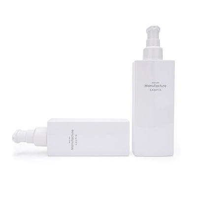 White Square 100ml 120ml 150ml 200ml คอนเทนเนอร์บำรุงผิวหน้าขวดพลาสติกโลชั่น